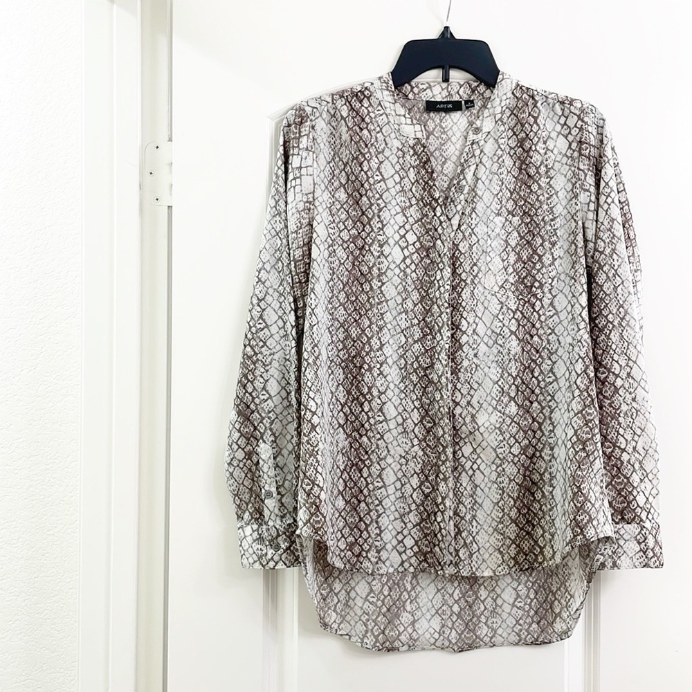 Apt. 9 reptile print long sleeve button down top